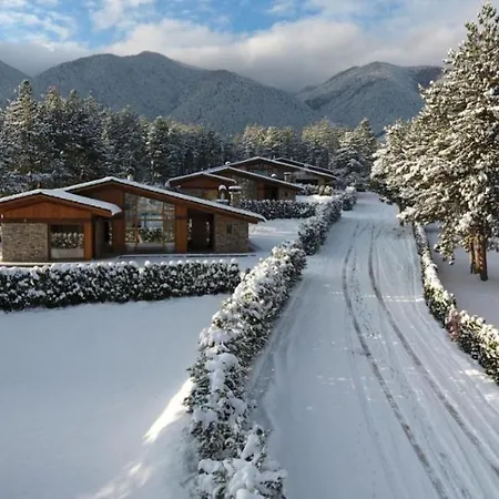 Pirin Golf & Two-bedroom Razlog
