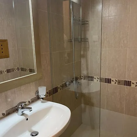 Pirin Golf & Two-bedroom Lägenhet *